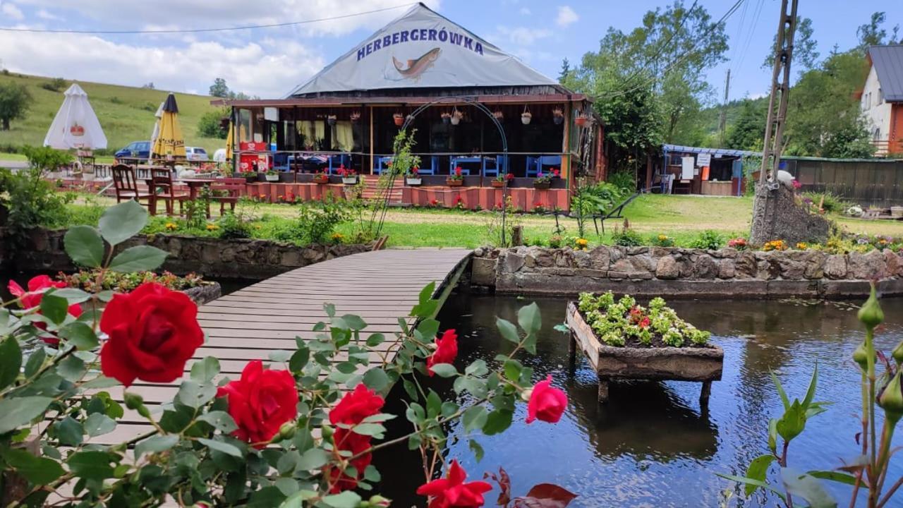 Altana Letnia Nr2 - Herbergerowka Agroturystyka Na Wsi Sloszow Exterior foto